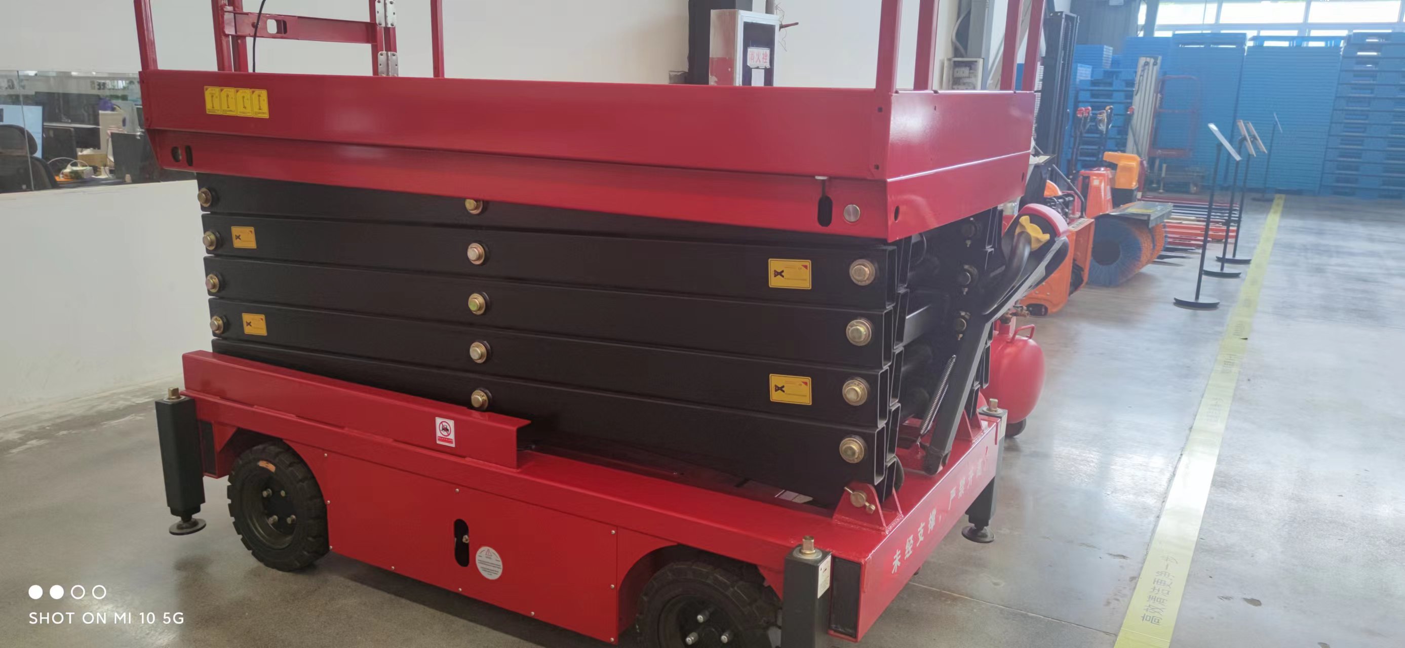  揚(yáng)子升降平臺在使用之中的常見問題